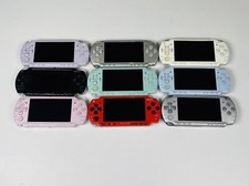 Console Sony PSP 2000 vari colori senza regione con caricabatteria, batteria (buona)