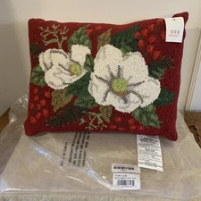 Magnolia Flower Throw Sofa pillow FRONTGATE Hand Hooked 14x18” Velvet Back- NEW