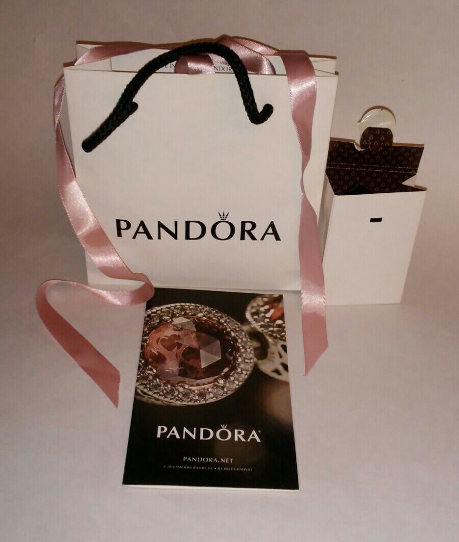 DE REGALO PANDORA (AUTÉNTICA) CON CINTA ROSA Y BOLSA DE JOYERÍA USADA Y PANDORA PANDORA POMELO | eBay