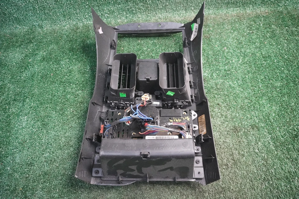 Dodge Grand Caravan 2008 2009 2010 tablero bisel peligro control de aire acondicionado OEM P55111805AJ Foto 2 de 4