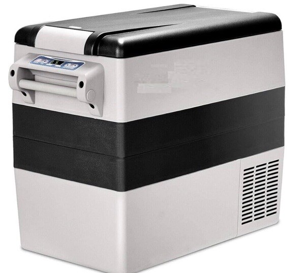 Costway Car Refrigerator 50 Watts EP24805US -52 Liter - 27 x 14 x 21 inches