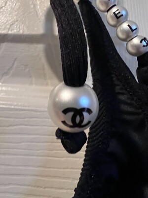 CHANEL 22M NEW TAGS COCO BEACH BLACK PEARL GOLD JEWELED CC