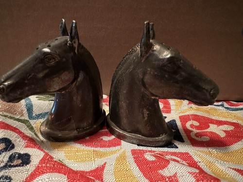 Vintage Horse Head Salt & Pepper Shakers 2" Jenning Brothers Marked J B 863 - Picture 2 of 8