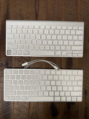 Apple Magic Keyboard A1644 Bluetooth Lightning Rechargeable White With Charger