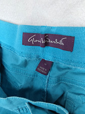 Gloria Vanderbilt Blue Bermuda Shorts Size 14 Stretch Embroidered 9" SKU0124