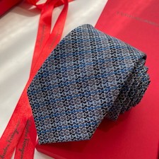 NWT Men's Ferragamo Silk Tie Designer Formal Business New