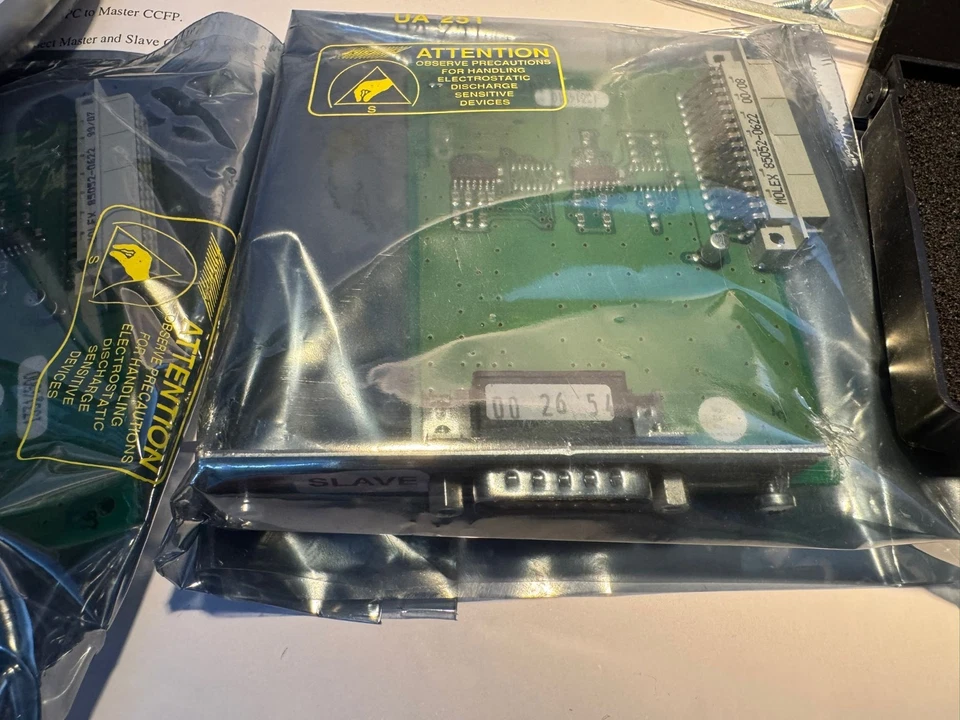 02319528 00W40 LINK CARD TELECOMS  KIRK CCFP MASTER & CCFP SLAVE CARDS, CABLE & - Image 2 of 4