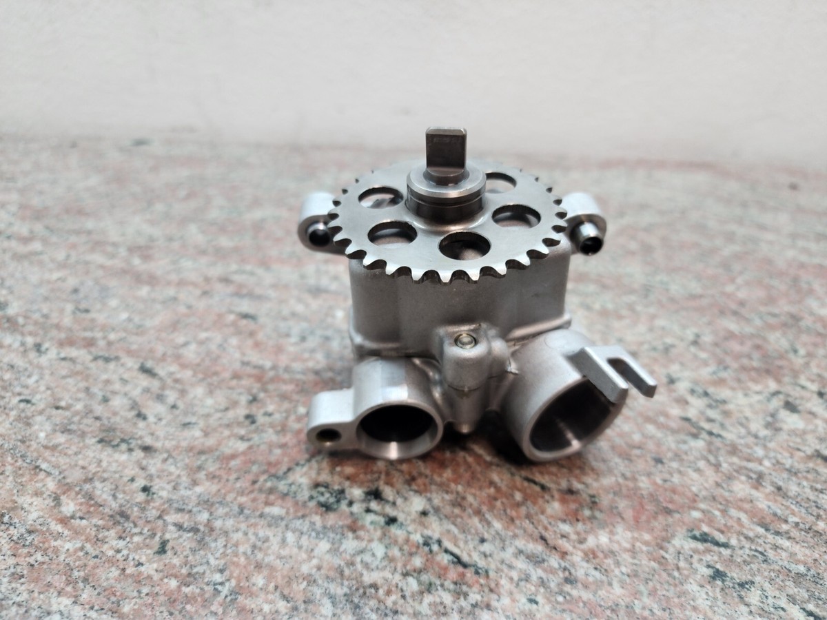 2006-2025 Yamaha YZF-R6 Oil Pump Assembly OEM 2C0-13300-00