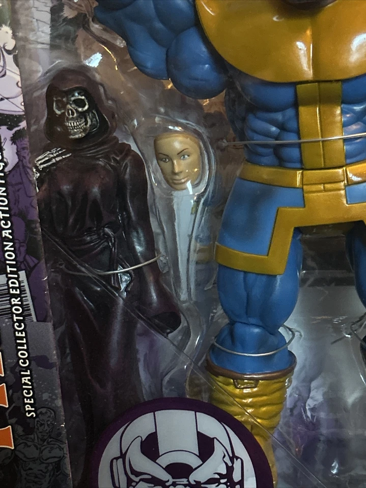 🔥Diamond Select Toys🔥Marvel Select 🔥Thanos🔥Action Figure - Imagem 3 de 4