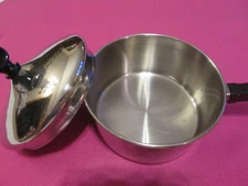 Faberware 18/10 Stainless Steel 1 Quart Sauce Pan / Pot with lid