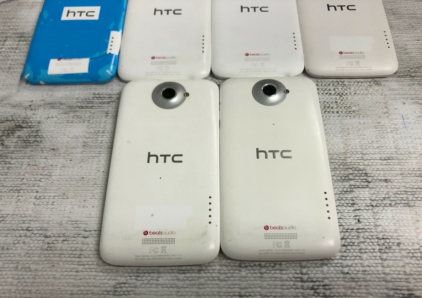 *LOT OF 6 HTC ONE X PJ83100 4GB/8GB (AT&T) WHITE -GOOD COND.| FOR P@RTS/REPAIR Popularna cena specjalna