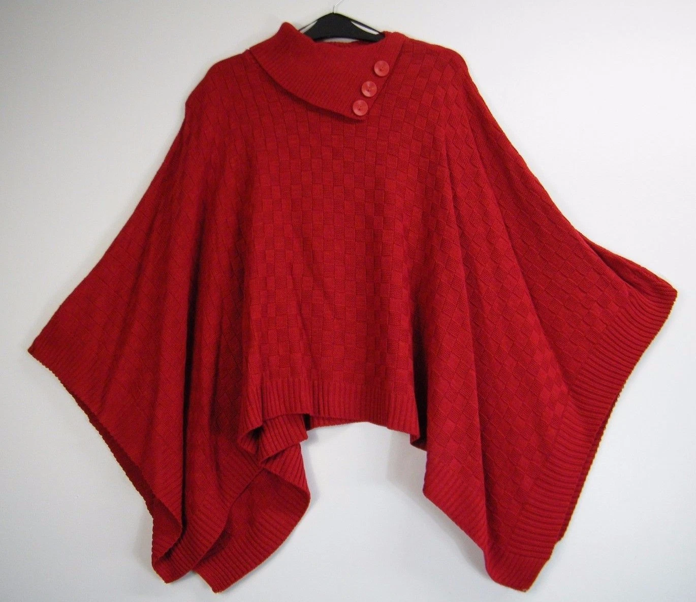 PLUS PLUS SIZE KNITTED PONCHO JUMPER CAPE TOP 5 COLS PLUS SIZE TO FITSIZES 20-32
Opens in a new wind