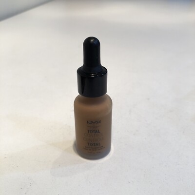 NYX PROFESSIONAL MAKEUP Total Control Drop Foundation