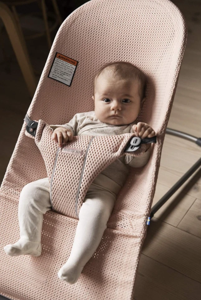 BABYBJORN Gorila Balance Suave Rosa Nacarado Claro, Malla Jersey Algodón USADO Bueno Foto 2 de 4