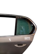 Porte arrière et accessoires Skoda SUPERB