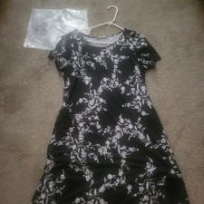 Elegant Black and White Floral Midi Dress