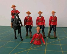 Britains Canadian Mounties Mounted Police Horse Marching Soldiers