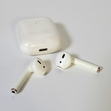 Apple AirPods In-Ear Bluetooth Wireless Earbuds w/ Charging Case, White A1938