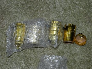 Saysurey 4 Pack UL Listed Lamp Socket with Push On/Off, Push-in Switch, Gold