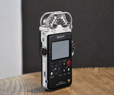 SONY PCM-D100 PCMD100 Portable High Resolution Stereo Recorder