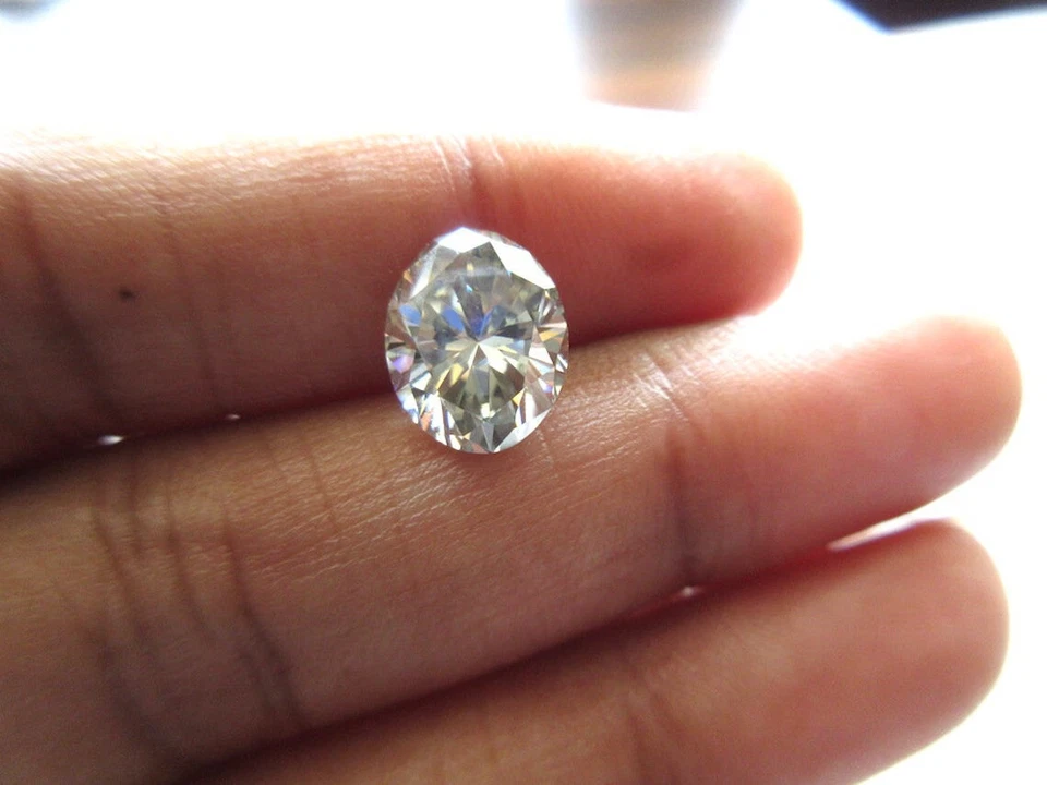 Loose CVD Diamond 2.80Ct Oval , D Color, 8x10 mm, Clarity IF , Certified Diamond - Image 3 of 4