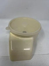 Sunbeam Oskar Food Processor Chute Bowl replacement part model 14081 