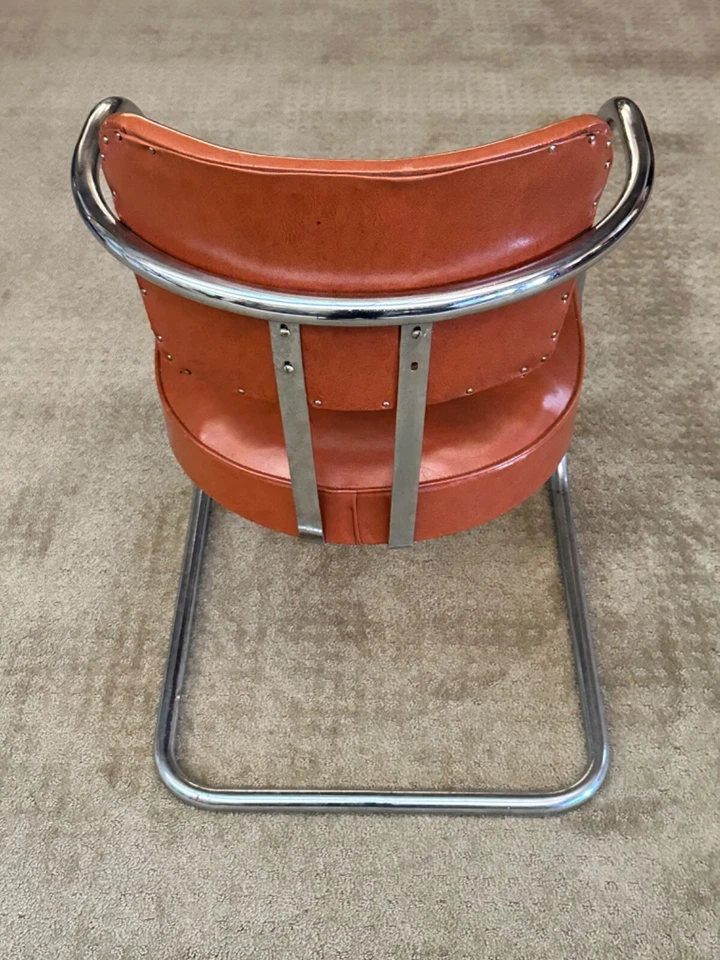 LOTE 9 sillas voladizas vintage Art Deco dobladas de cromo y vinilo - accesorio americano Foto 3 de 4