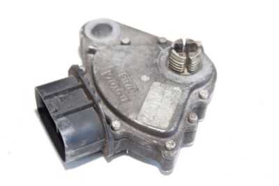 2001-2005 Toyota Sequoia tundra Neutral Safety Switch nais 84540