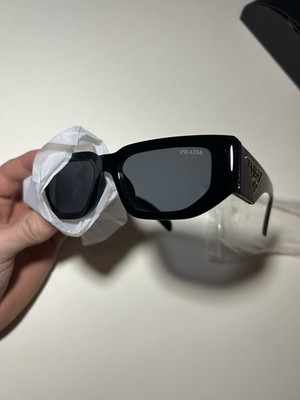 PRADA PR 09ZS 1AB5S0 Unisex Rectangle Sunglasses - Black/Gray