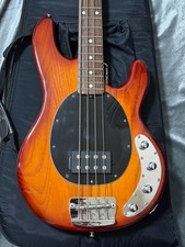 Sterling by Music Man Ray34 Bajo de 4 Cuerdas StingRay Alnico Humbucker Ecual...