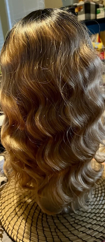 Modelo Modelo Modelo 100% Brasileño Cabello Rubio Gorra Completa Peluca 18 Pulgadas Onda Corporal Foto 2 de 4