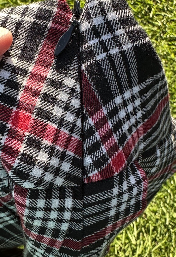 Picture 2 of 19