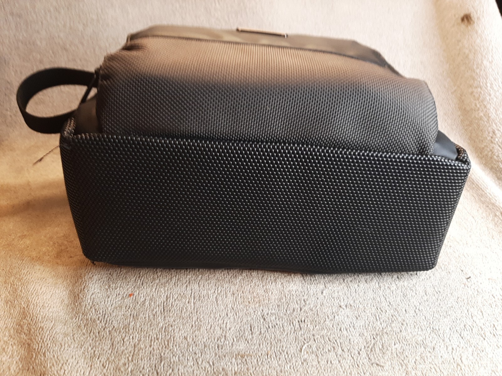 Canon Vixia HF R50 Full HD Camcorder Wi-Fi 57x Advanced Zoom with Travel Bag