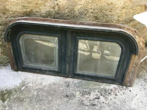 Éléments d'architecture portes art déco