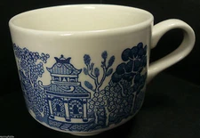 Blue Willow Churchchill England Cup Georgian Shape