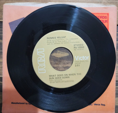 Ronnie Milsap-Love Takes A Long Time To Die; What Goes On When The Sun Goes Down