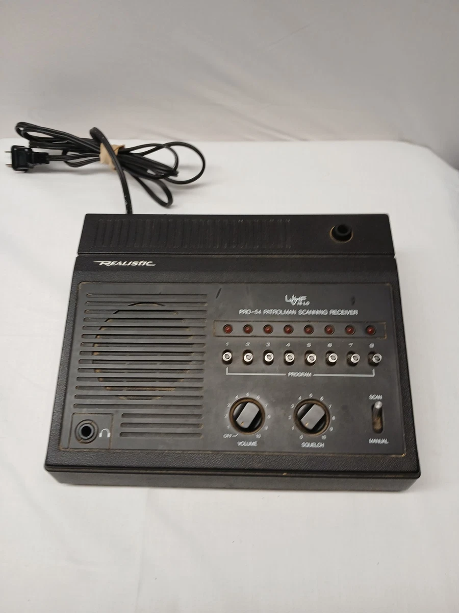 ROBERTS RM.40 VHF MW LW Vintage Radio UNTESTED Sold as SPARES/PARTS £24