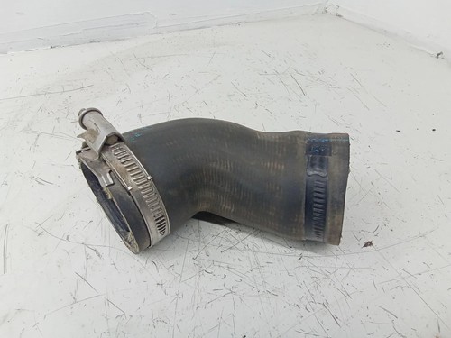 VW CADDY III Furgon 2KA, 2KH, 2CA, 2CH Ladeluftkühlerschlauch 27647658