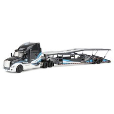 Iconic Replicas 1/64 Peterbilt 579 Semi Truck...