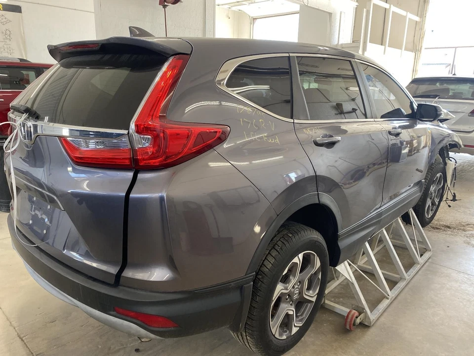 Used Body Control Module fits: 2017 Honda Cr-v Body Control BCM body control LH - Image 3 of 4