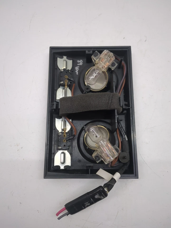 1988-1990 DODGE GRAND CARAVAN VAN DOME MAP READING LIGHT CHRYSLER OEM  - Image 4 of 4