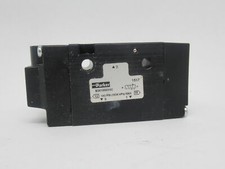 Parker B5K1000XXC Single Remote Pilot 3-Way 2-Pos Valve 1/4" Port 145PSI USED