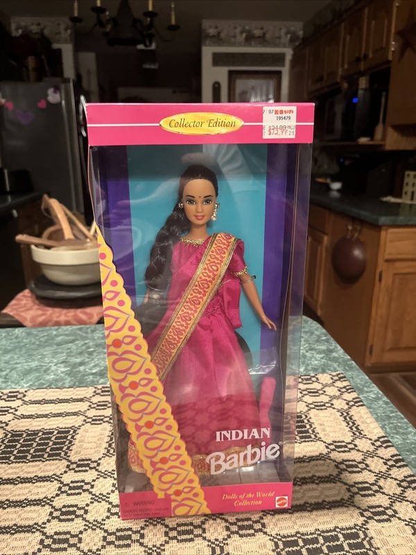 Vintage 1995 Mattel Dolls Of The World Collection Indian Barbie Doll 14451 NEW