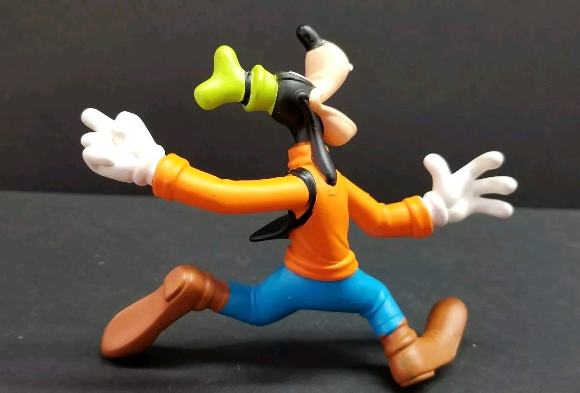 DISNEY'S HAPPIEST CELEBRATION ON EARTH McDONALD'S 2005 GOOFY TOY