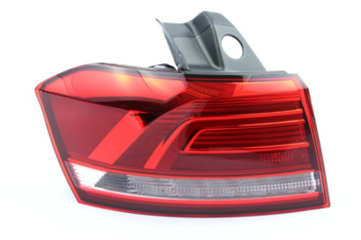 NEW VW PASSAT B8 3G REAR LEFT OUTER TAILLIGHT 3G9945095D ORIGINAL NO DUTIES