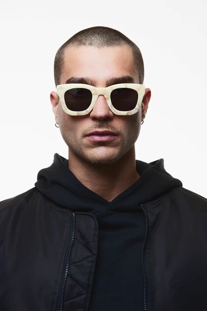 STRATA Roadcase Carrara Square Sunglasses Roadcase – STRATA main image 4