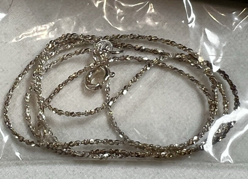 1994 Avon Diamond-Cut Collection Sterling Silver Necklace, Large - New in Box - Picture 2 of 4
