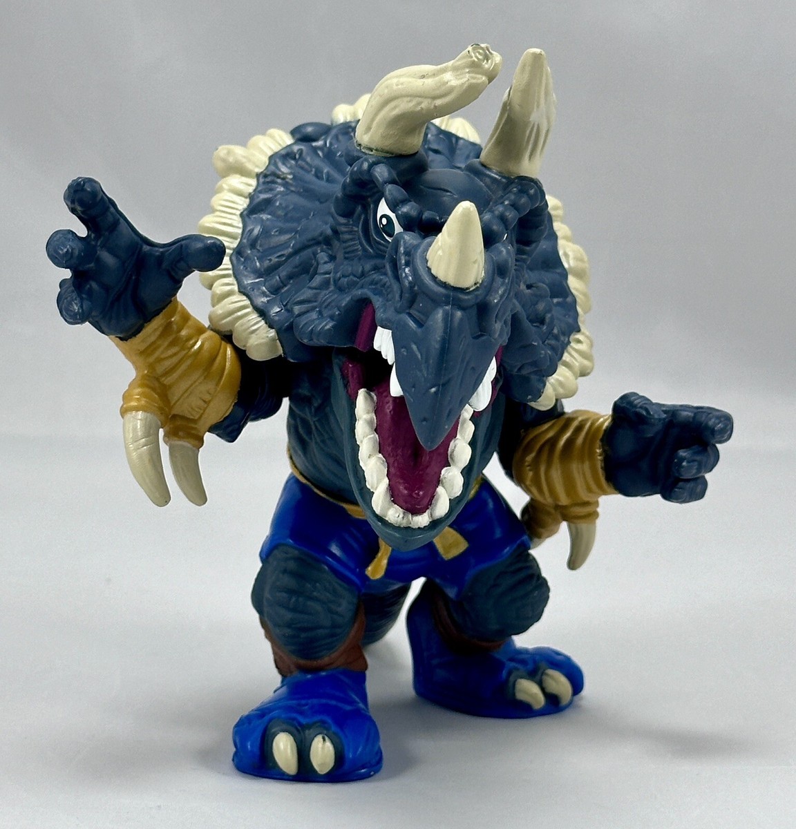 SPIKE EXTREME DINOSAURS MARTIAL ARTS MASTER 1996 MATTEL | eBay