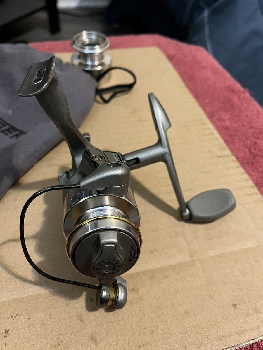 リール PFLUEGER SUMMIT 1995 リール PFLUEGER SUMMIT 1995 リール PFLUEGER SUMMIT 1995