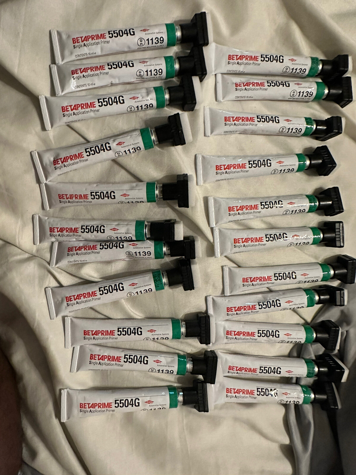 (22) Dow Betaprime 5504GSA Single Application Primer Auto Glass